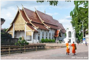 Lee más sobre el artículo Vuelo Bangkok a Chiang Mai. Wat Chedi Luang