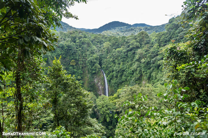 Visita de la Catarata de La Fortuna