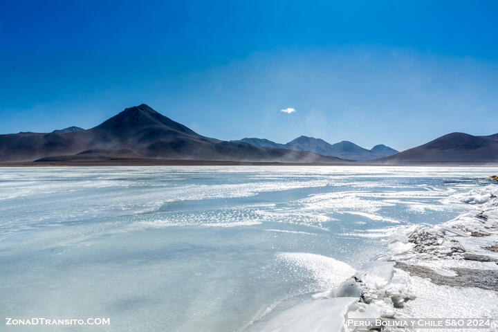 Tour Uyuni Reserva Eduardo Avaroa. Laguna Blanca.