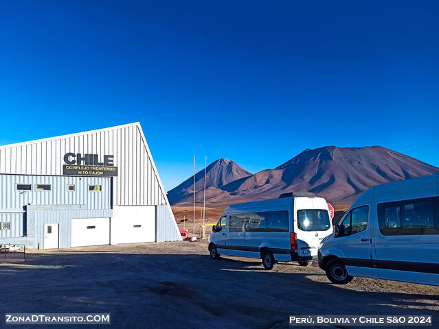 Tour Uyuni. Frontera Chile Bolivia